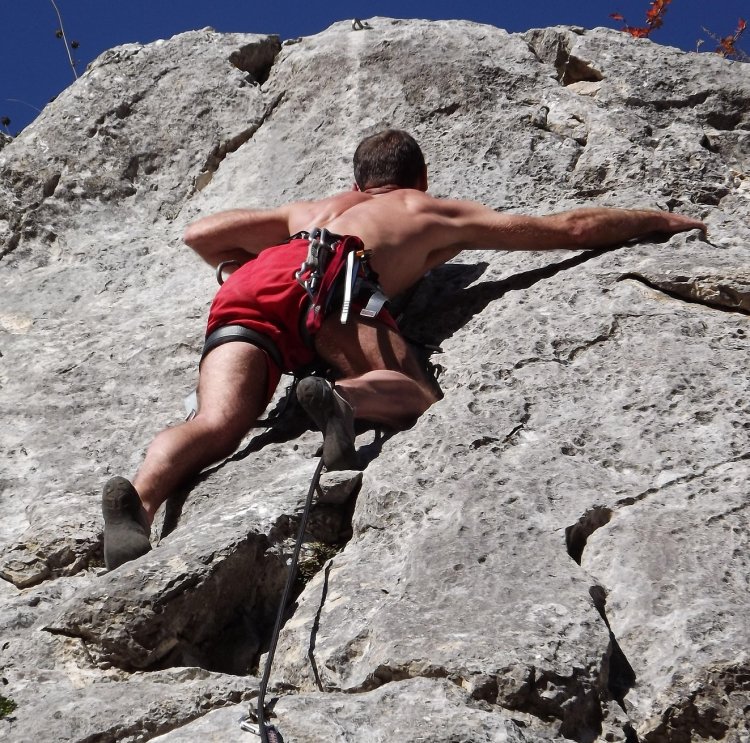 Best U.S. Climbing and Bouldering Spots for Beginners