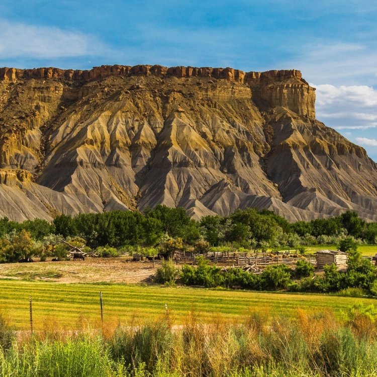 How to Plan a Road Trip Using Only Public Lands and Free Campsites