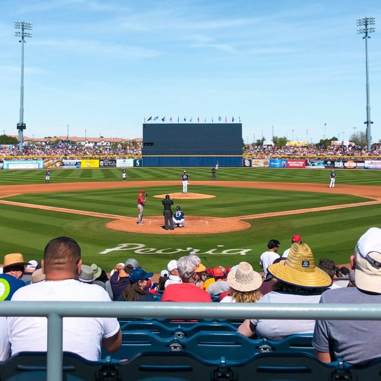 Minor-League Baseball Road Trips: The Ultimate Town-by-Town Guide