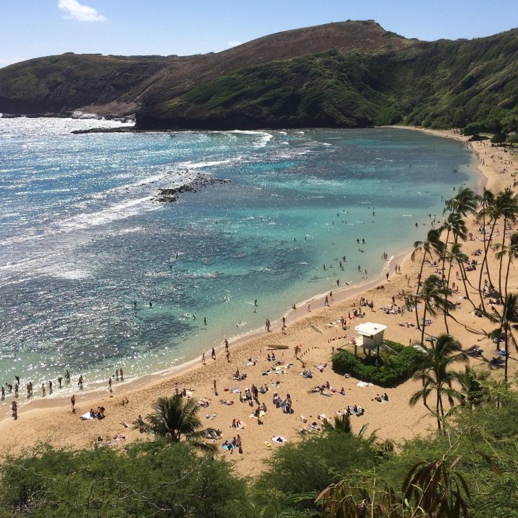 Planning Your Hawaiian Vacation: Best Months for Weather, Crowds, and Costs