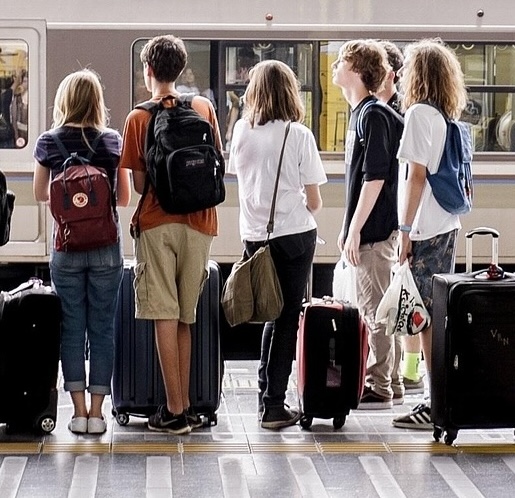 How to Travel With Teenagers: Tips to Keep Everyone Happy