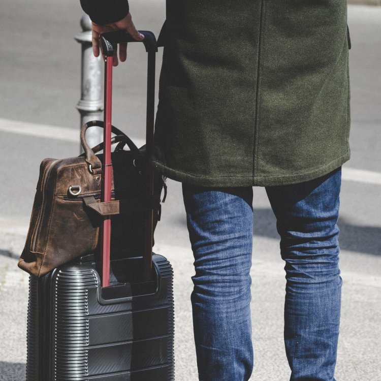 Carry-On Packing Guide: Smart Ways to Maximize Airline Allowances