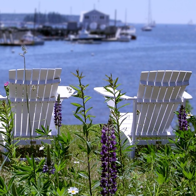 Top Seaside Destinations for Romance in America
