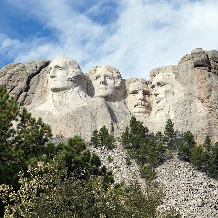 10 Fun Midwest Family Vacation Ideas for Every Season