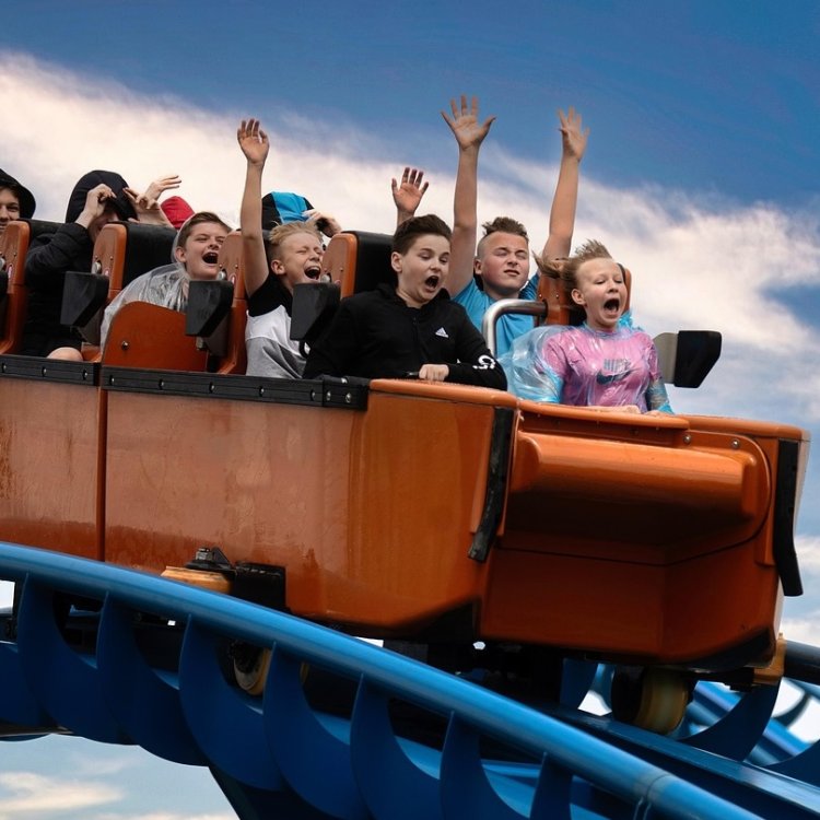 How to Save on Theme Park Tickets: Insider Tips for Cheaper Fun